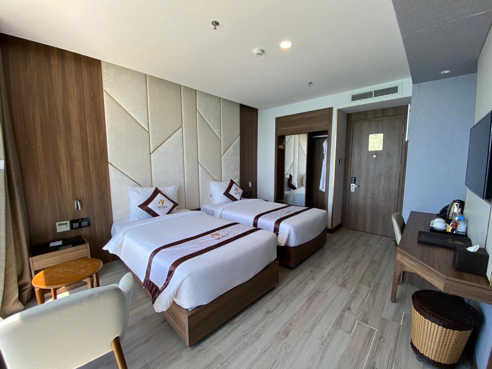 Senia Hotel Να Τρανγκ Εξωτερικό φωτογραφία