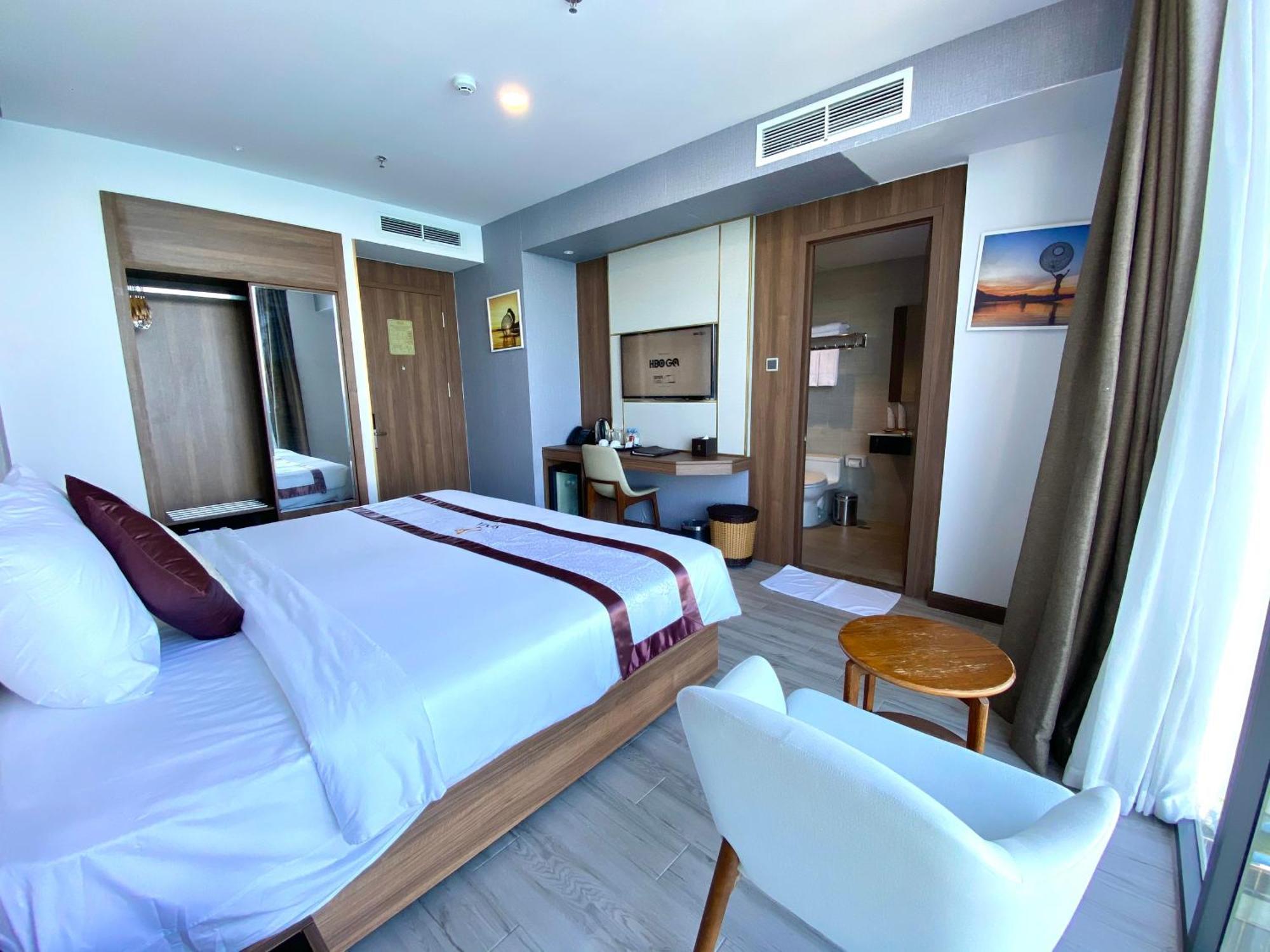 Senia Hotel Να Τρανγκ Εξωτερικό φωτογραφία